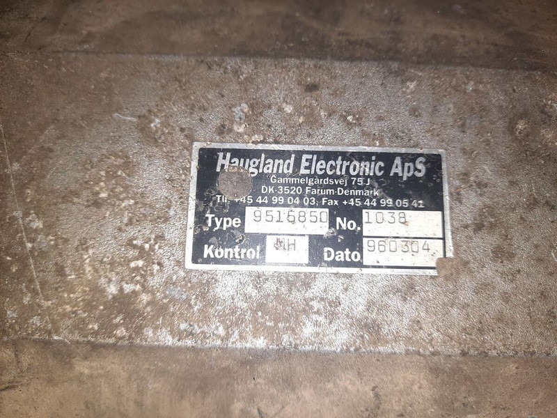 Neoplan Telma JD342121 - Kontrollenhet: bild 3 Neoplan Telma JD342121 - Kontrollenhet: bild 3