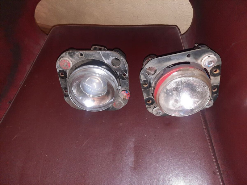 Scania Омни Линк - Strålkastare: bild 4 Scania Омни Линк - Strålkastare: bild 4