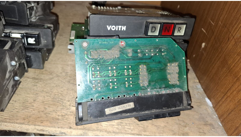 Scania Селектор переключения передач . - Kontrollenhet: bild 3 Scania Селектор переключения передач . - Kontrollenhet: bild 3