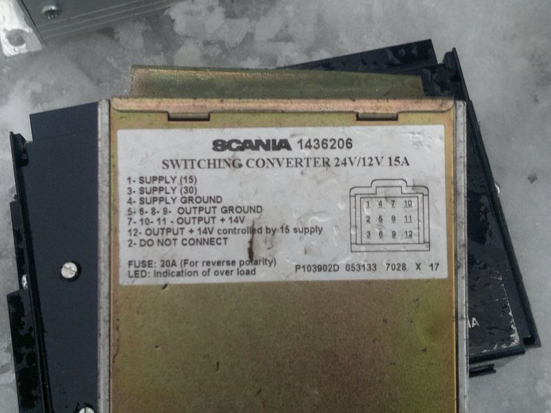 Kontrollenhet Scania VDO 412.413\006\002 . 412.413/006/005: bild 8 Kontrollenhet Scania VDO 412.413\006\002 . 412.413/006/005: bild 8