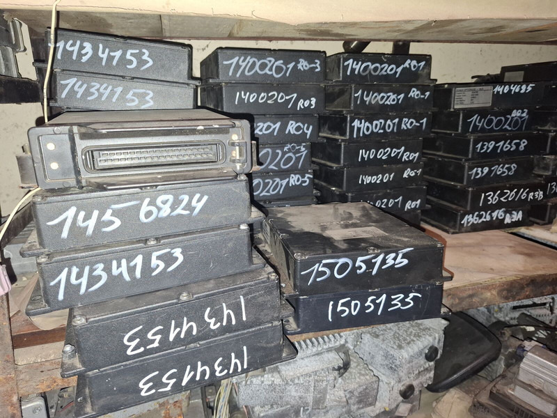 Scania коробкой передач GS-801 1362616 . 1434153. 1368153. 1360315. 138 - Kontrollenhet: bild 4 Scania коробкой передач GS-801 1362616 . 1434153. 1368153. 1360315. 138 - Kontrollenhet: bild 4