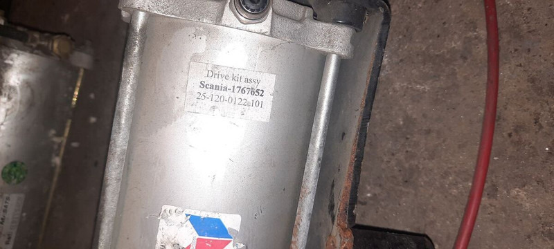 Scania механизм закрытия дверей - Dörr och reservdelar: bild 5 Scania механизм закрытия дверей - Dörr och reservdelar: bild 5