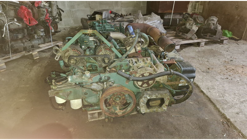 Volvo DH12D 420EC01. DH12E340EC06 . - Motor: bild 2 Volvo DH12D 420EC01. DH12E340EC06 . - Motor: bild 2