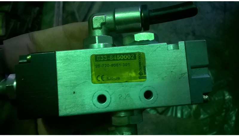 Kontrollenhet Volvo Вольво 1668887 . 1669865. 1814828: bild 18 Kontrollenhet Volvo Вольво 1668887 . 1669865. 1814828: bild 18