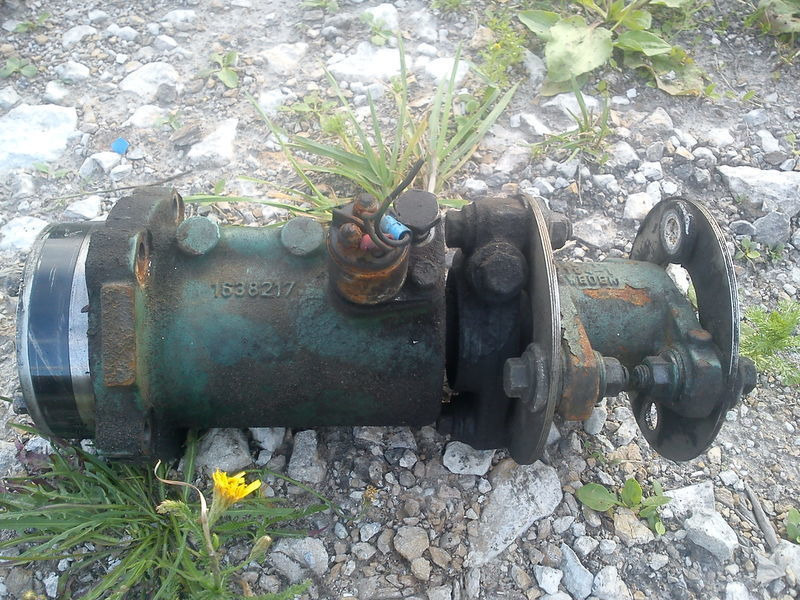 Volvo привода шкивов ремней и топливного насоса - Vevaxel: bild 2 Volvo привода шкивов ремней и топливного насоса - Vevaxel: bild 2