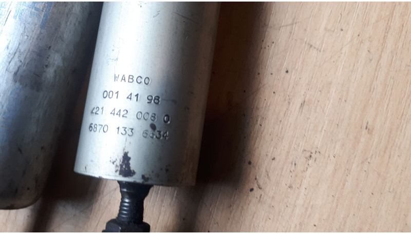 Wabco Scania - Stöddämpare: bild 1 Wabco Scania - Stöddämpare: bild 1