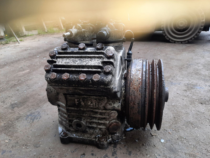 Webasto FK-40 - A/C reservdel: bild 1 Webasto FK-40 - A/C reservdel: bild 1