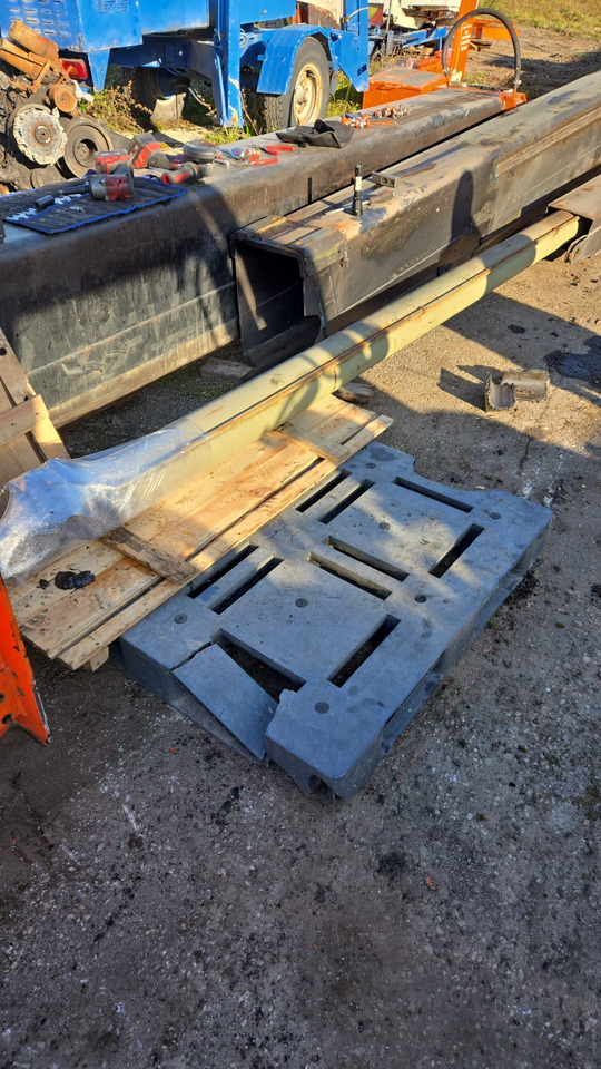 Tadano RTF40-3 - Hydraulcylinder för Allterrängkran: bild 5 Tadano RTF40-3 - Hydraulcylinder för Allterrängkran: bild 5