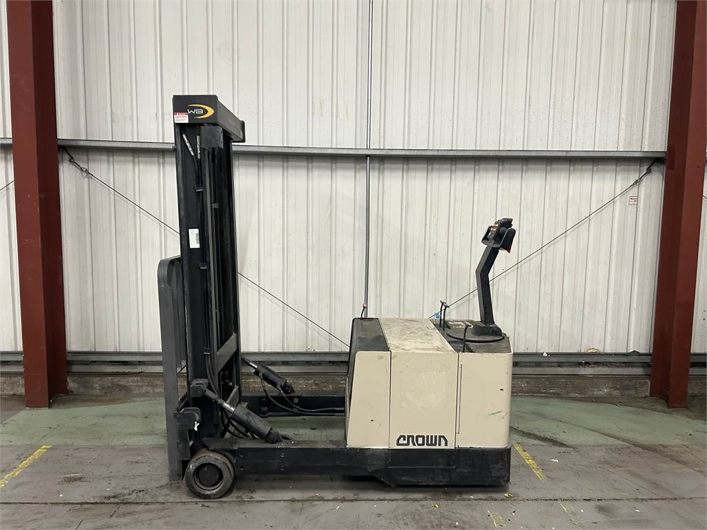 Crown 40WBTL - Låglyftar: bild 1 Crown 40WBTL - Låglyftar: bild 1