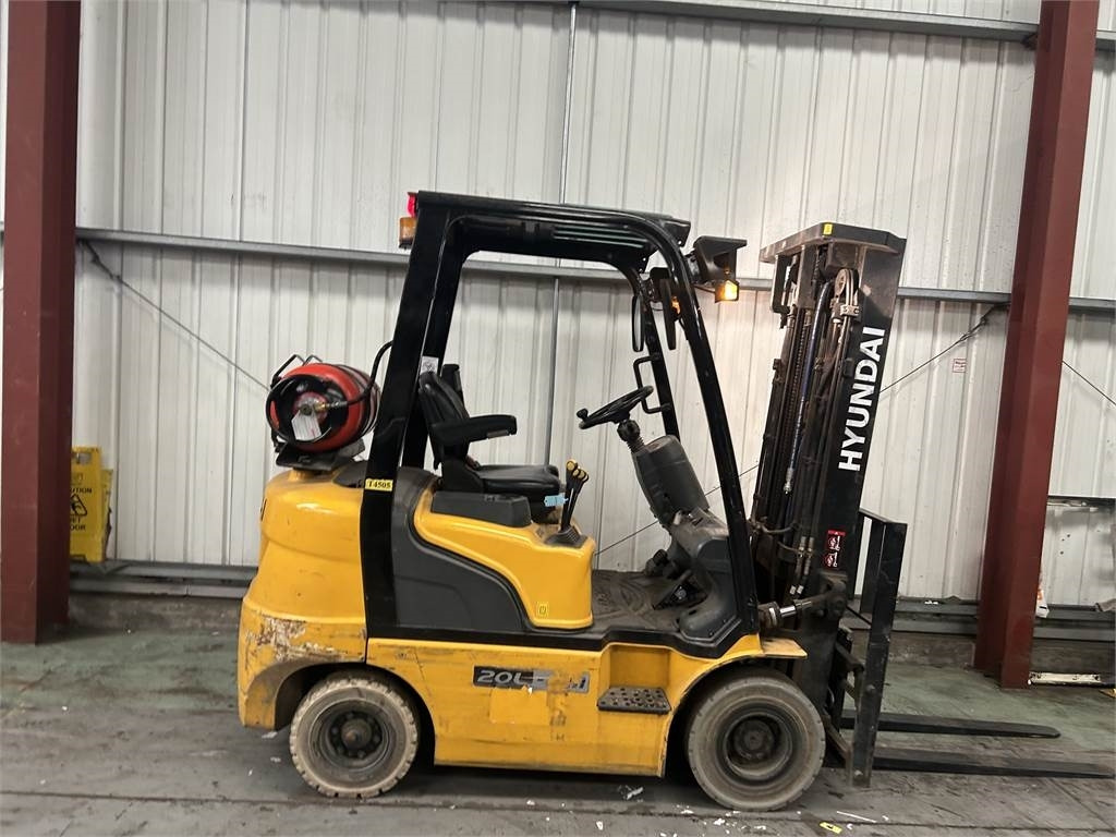 Hyundai 20L-7M - Gasoltruck: bild 5 Hyundai 20L-7M - Gasoltruck: bild 5