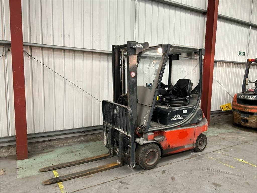 Linde E18P-02 - Eltruck: bild 2 Linde E18P-02 - Eltruck: bild 2