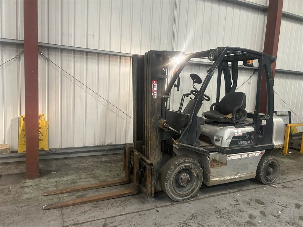 Nissan FD02A25Q - Dieseltruck: bild 2 Nissan FD02A25Q - Dieseltruck: bild 2