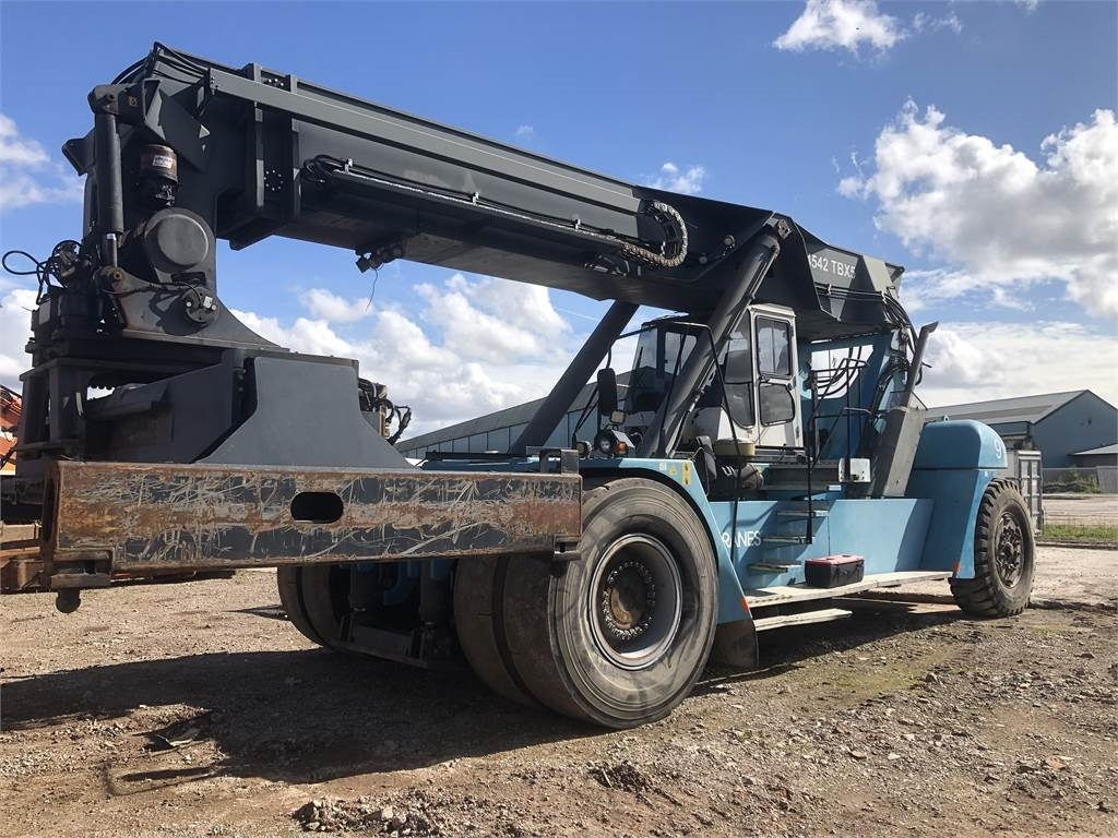 SMV 4542 TBX5 - Reachstacker: bild 1 SMV 4542 TBX5 - Reachstacker: bild 1