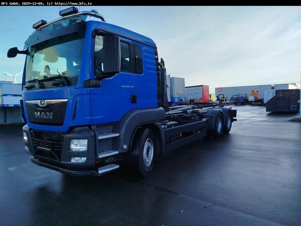 MAN TGS 26.500 6x4 BL Unfall-Fahrzeug! Instandgesetz - Lastväxlare lastbil: bild 3 MAN TGS 26.500 6x4 BL Unfall-Fahrzeug! Instandgesetz - Lastväxlare lastbil: bild 3