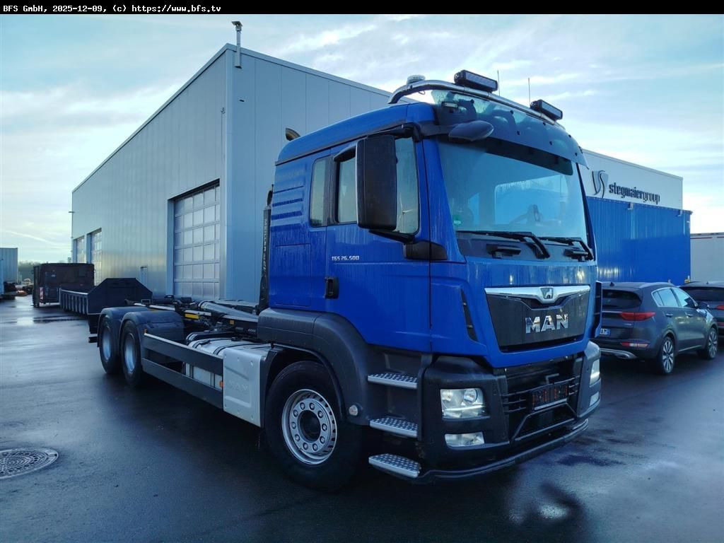 MAN TGS 26.500 6x4 BL Unfall-Fahrzeug! Instandgesetz - Lastväxlare lastbil: bild 1 MAN TGS 26.500 6x4 BL Unfall-Fahrzeug! Instandgesetz - Lastväxlare lastbil: bild 1