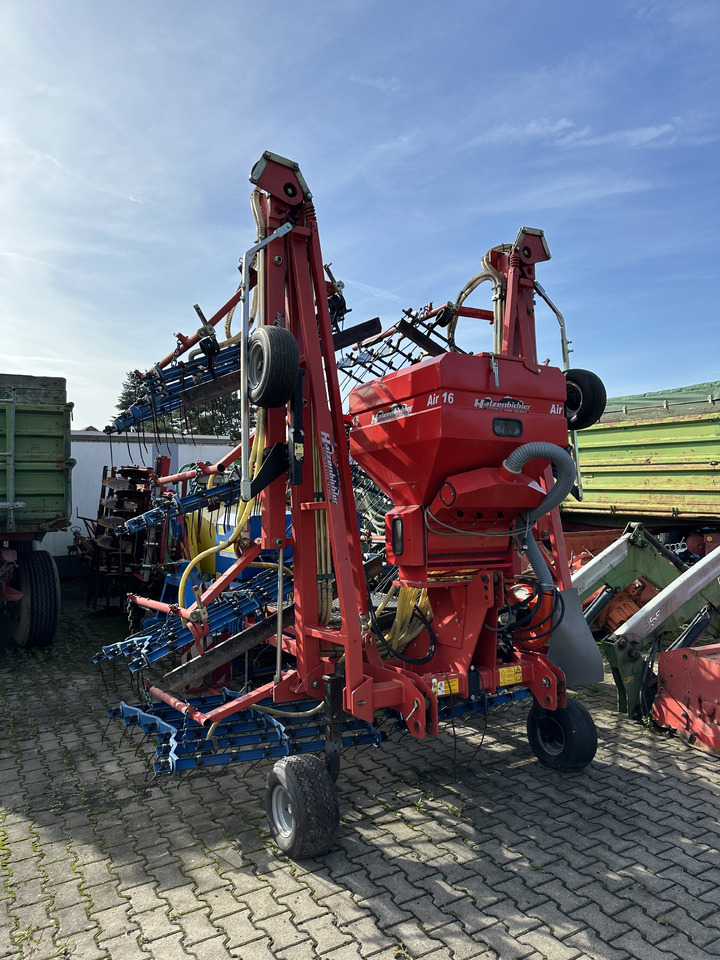 Hatzenbichler AIR 16 - Ogräsharv: bild 1 Hatzenbichler AIR 16 - Ogräsharv: bild 1