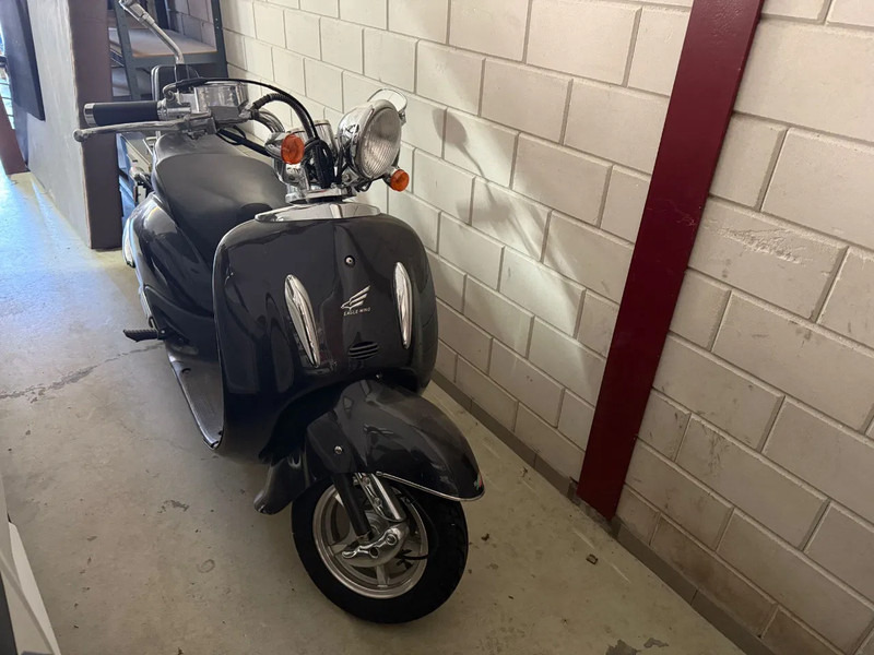 BENZHOU 50RETRO 50RETRO - Motorcykel: bild 1 BENZHOU 50RETRO 50RETRO - Motorcykel: bild 1