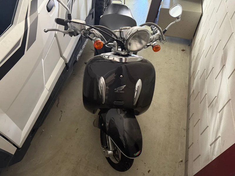 BENZHOU 50RETRO 50RETRO - Motorcykel: bild 5 BENZHOU 50RETRO 50RETRO - Motorcykel: bild 5