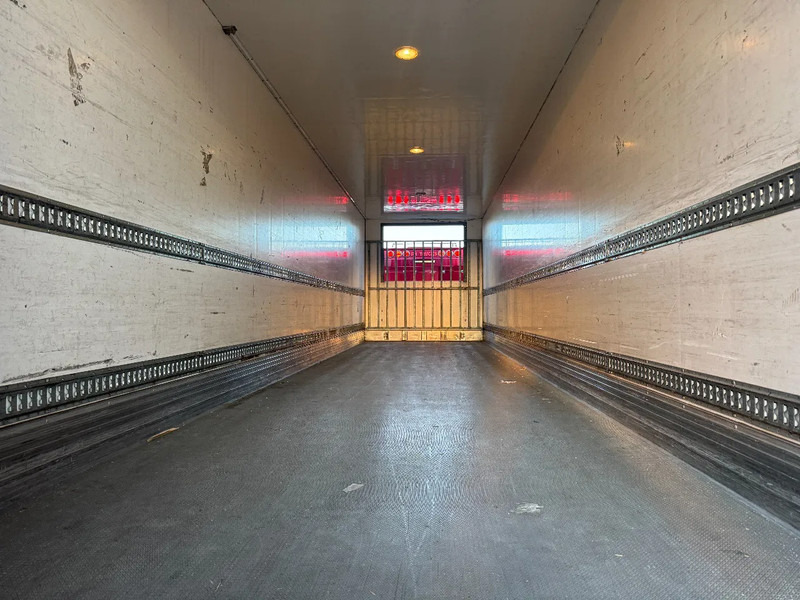 Chereau 2 AS - SAF - ISOLATED BOX + DHOLLANDIA LIFT 2.000 KG - Skåp semitrailer: bild 5 Chereau 2 AS - SAF - ISOLATED BOX + DHOLLANDIA LIFT 2.000 KG - Skåp semitrailer: bild 5