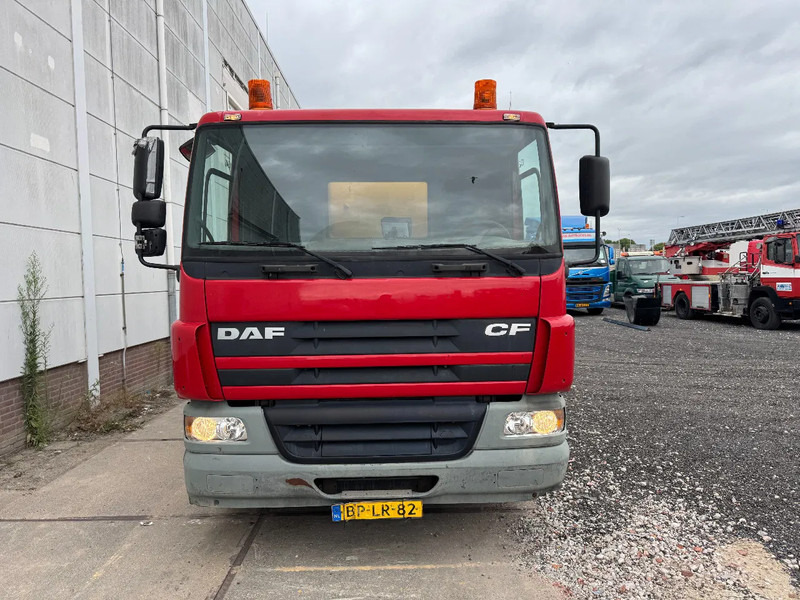 DAF CF 75.250 6X2 EURO 3 VACUUM CLEANER - Sugbil: bild 2 DAF CF 75.250 6X2 EURO 3 VACUUM CLEANER - Sugbil: bild 2
