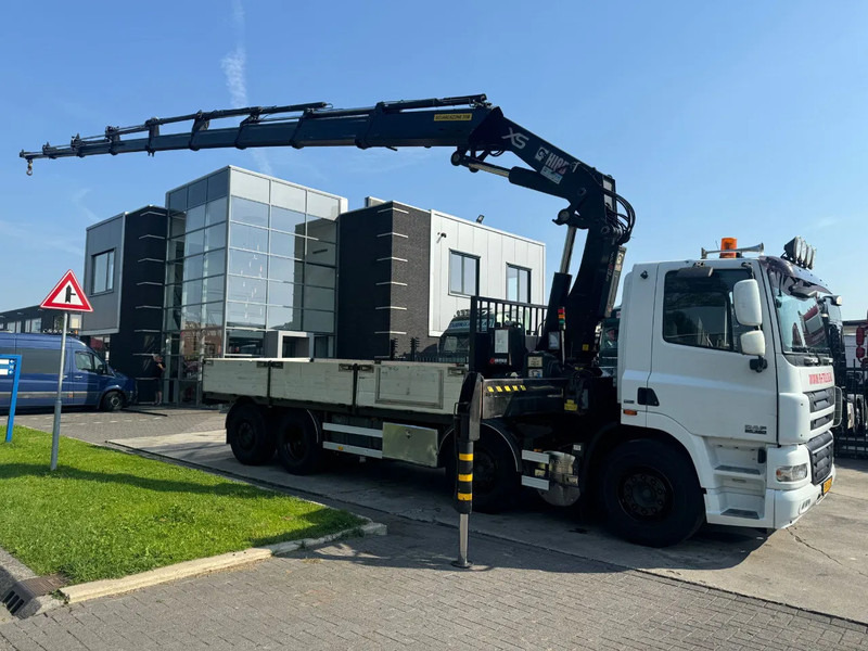 DAF CF 85.360 8x2 + HIAB 422E8 REMOTE CONTROLE - Flakbil, Kranbil: bild 2 DAF CF 85.360 8x2 + HIAB 422E8 REMOTE CONTROLE - Flakbil, Kranbil: bild 2