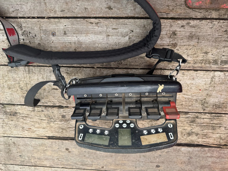 DAF CF 85.460 8X2 HIAB 477E-7 + JIB 75X + REMOTE CONTROL - Flakbil, Kranbil: bild 4 DAF CF 85.460 8X2 HIAB 477E-7 + JIB 75X + REMOTE CONTROL - Flakbil, Kranbil: bild 4