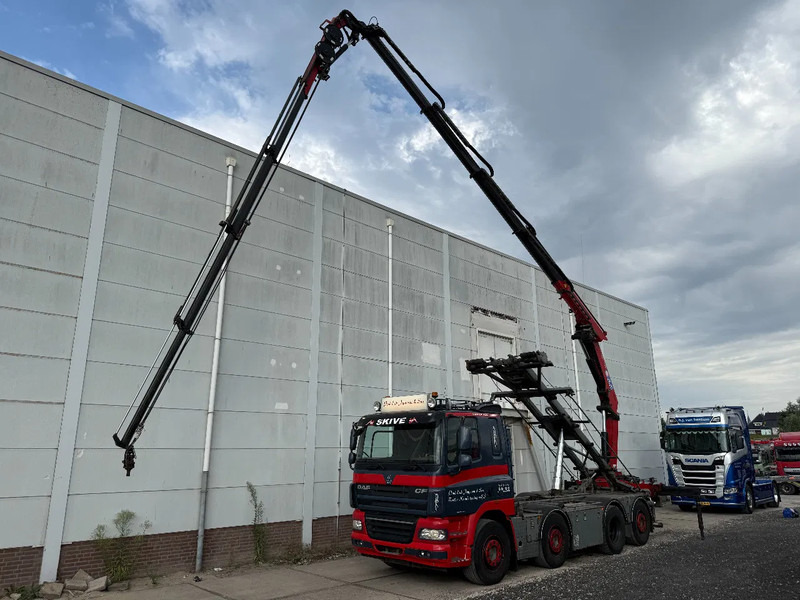 DAF CF 85.460 8X2 + YEAR 2016 HMF CRANE 2620-K4 + FLYJIB + WINCH + REMOTE - Lastbil med kabelsystem, Kranbil: bild 1 DAF CF 85.460 8X2 + YEAR 2016 HMF CRANE 2620-K4 + FLYJIB + WINCH + REMOTE - Lastbil med kabelsystem, Kranbil: bild 1
