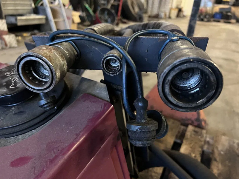 Diversen GARDNER DENVER COMPRESSOR + OMFT PTO - Motor och reservdelar för Lastbil: bild 4 Diversen GARDNER DENVER COMPRESSOR + OMFT PTO - Motor och reservdelar för Lastbil: bild 4