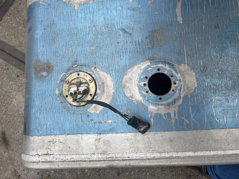 Diversen Hydrauliek tank l 70 b 45 h 62 - Hydraulik för Lastbil: bild 2 Diversen Hydrauliek tank l 70 b 45 h 62 - Hydraulik för Lastbil: bild 2