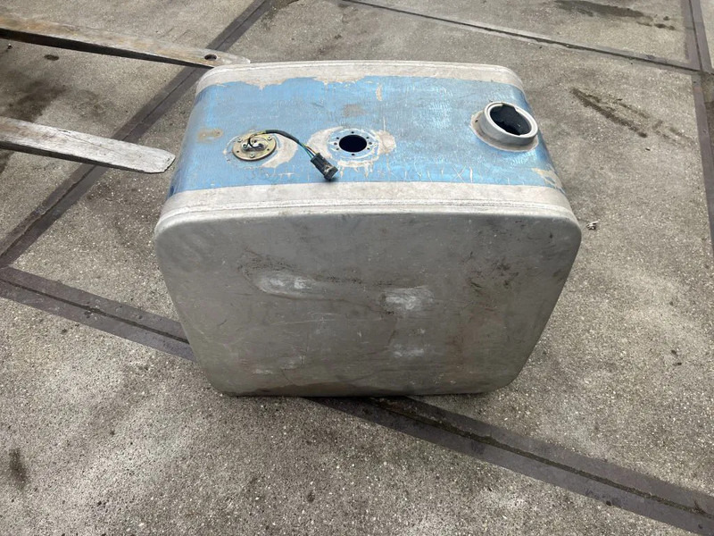 Diversen Hydrauliek tank l 70 b 45 h 62 - Hydraulik för Lastbil: bild 4 Diversen Hydrauliek tank l 70 b 45 h 62 - Hydraulik för Lastbil: bild 4