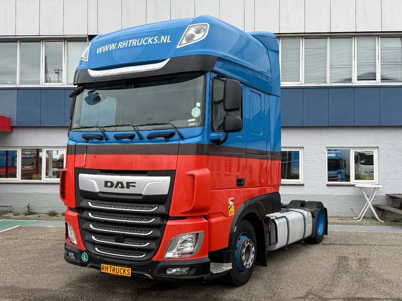 DAF XF 450 4X2 EURO 6 - MEGA - Dragbil: bild 1 DAF XF 450 4X2 EURO 6 - MEGA - Dragbil: bild 1
