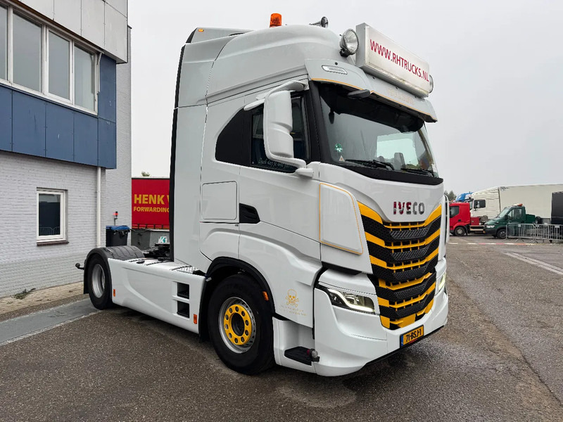 Iveco S-WAY 460 4X2 EURO 6 SKIRTS DOUBLE TANK - Dragbil: bild 3 Iveco S-WAY 460 4X2 EURO 6 SKIRTS DOUBLE TANK - Dragbil: bild 3