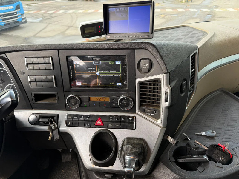 Dragbil Mercedes-Benz Arocs 2553 6X4H + TIPPER HYDRAULICS: bild 18