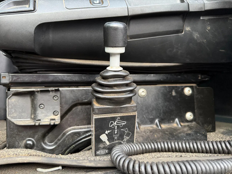 Dragbil Mercedes-Benz Arocs 2553 6X4H + TIPPER HYDRAULICS: bild 13