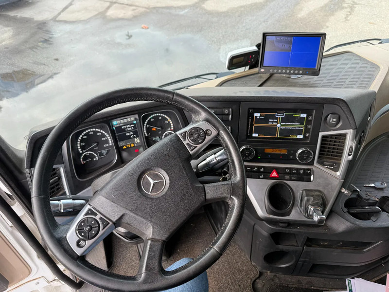 Dragbil Mercedes-Benz Arocs 2553 6X4H + TIPPER HYDRAULICS: bild 16