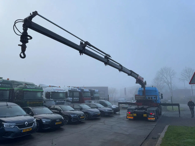 Scania P450 6X2 - EURO 6 + HMF 2620-K5 + REMOTE + LIFT AXLE - Dragbil: bild 4 Scania P450 6X2 - EURO 6 + HMF 2620-K5 + REMOTE + LIFT AXLE - Dragbil: bild 4