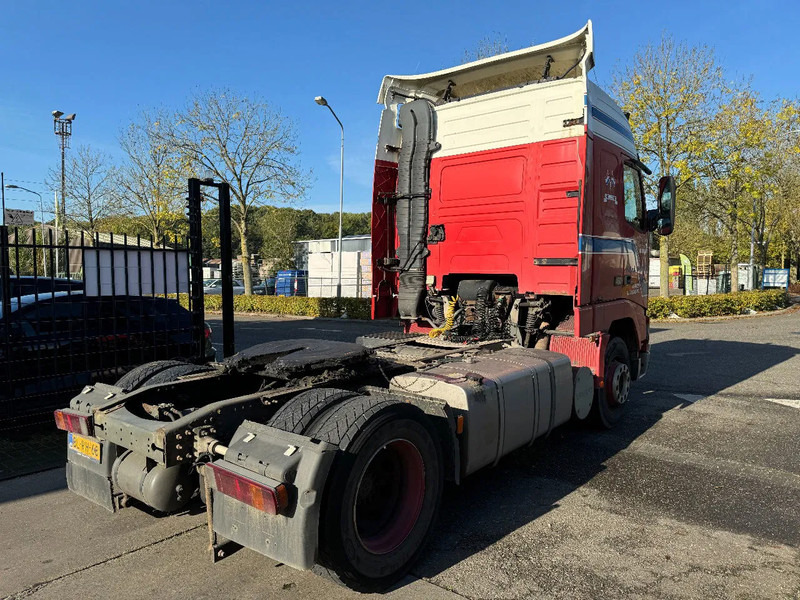 Volvo FH 12.460 4X2 SPOILERS EURO 3 MANUAL - Dragbil: bild 5 Volvo FH 12.460 4X2 SPOILERS EURO 3 MANUAL - Dragbil: bild 5