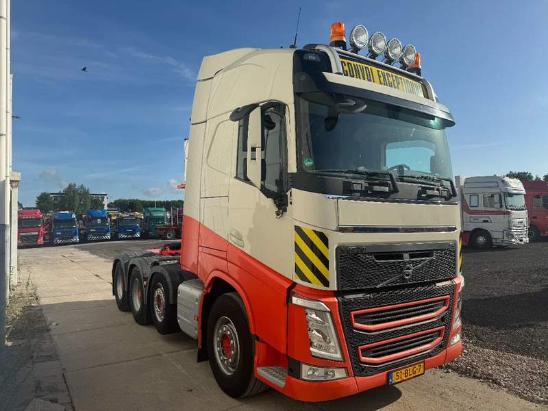Volvo FH 13.540 8X4, 150 TON, INTARDER, 566862 KM - Dragbil: bild 3 Volvo FH 13.540 8X4, 150 TON, INTARDER, 566862 KM - Dragbil: bild 3