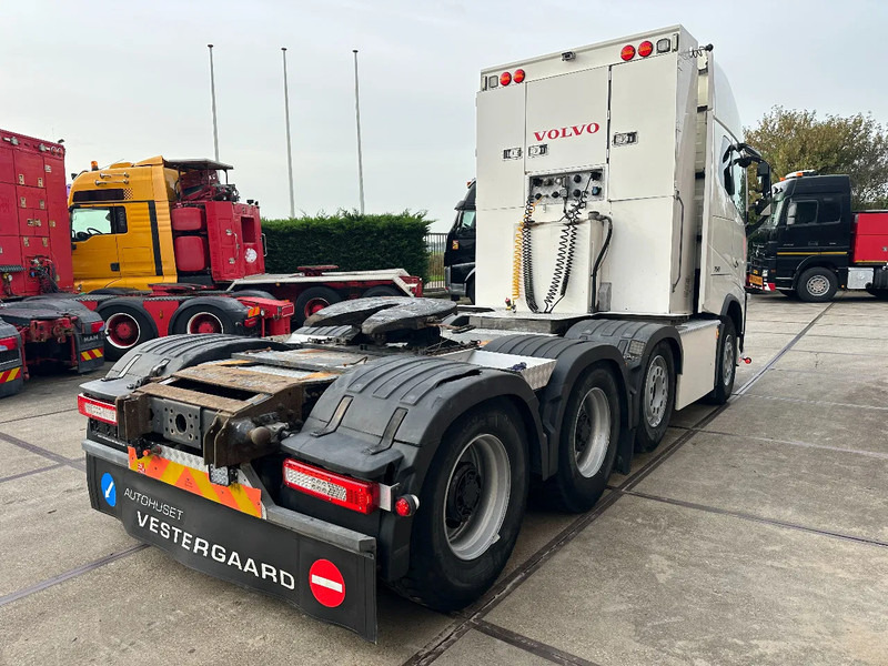 Volvo FH 16.750 8X4, 180 TON POWER STEERING HYDRAULIC - Dragbil: bild 5 Volvo FH 16.750 8X4, 180 TON POWER STEERING HYDRAULIC - Dragbil: bild 5