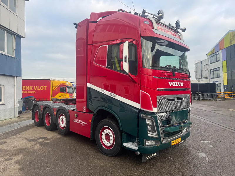 Volvo FH 16.750 8X4 EURO 6 HUB REDUCTION 200 TON I PARK COOL DYNAMIC STEERING - Dragbil: bild 3 Volvo FH 16.750 8X4 EURO 6 HUB REDUCTION 200 TON I PARK COOL DYNAMIC STEERING - Dragbil: bild 3