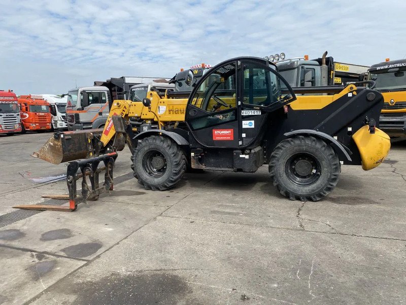 Haulotte HTL 4017 - 4X4X4 - 5.617 HOURS - 17 METER - 4.000 KG - Teleskoplastar: bild 3 Haulotte HTL 4017 - 4X4X4 - 5.617 HOURS - 17 METER - 4.000 KG - Teleskoplastar: bild 3