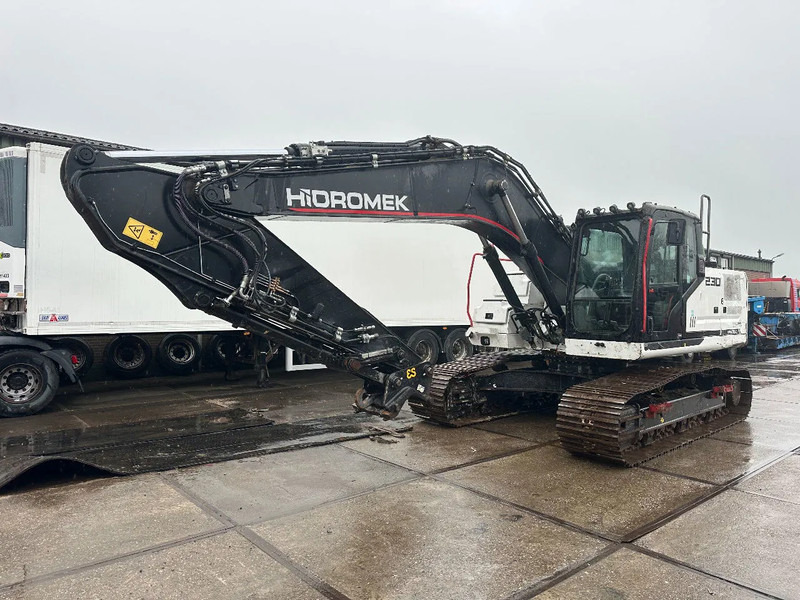 Hidromek HMK 230LC-4 CE, 700 MM PADS, CV, PIPED AUX PIPING,QH, AUTO LUBE, AC REVERSE CAMERA - Bandgrävare: bild 3 Hidromek HMK 230LC-4 CE, 700 MM PADS, CV, PIPED AUX PIPING,QH, AUTO LUBE, AC REVERSE CAMERA - Bandgrävare: bild 3