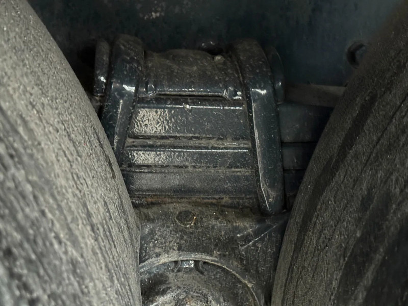 Iveco Trakker 360 6X4 EURO 6 + PALFINGER PK20001K + REMOTE CONTROL - Kranbil: bild 5 Iveco Trakker 360 6X4 EURO 6 + PALFINGER PK20001K + REMOTE CONTROL - Kranbil: bild 5