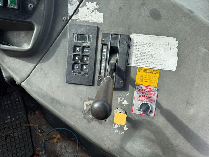 Terminaltraktor Kalmar TT612D 4X2: bild 13 Terminaltraktor Kalmar TT612D 4X2: bild 13