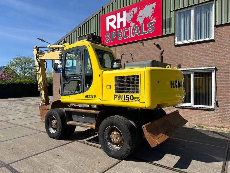 Komatsu PW150ES-6K CE - Grävmaskin på däck: bild 3 Komatsu PW150ES-6K CE - Grävmaskin på däck: bild 3