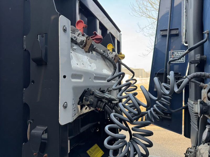 Flaktrailer Krone SZ - 2 AXLE BPW + STEERING + ZEPRO Z 2500-150 MA LIFT: bild 9 Flaktrailer Krone SZ - 2 AXLE BPW + STEERING + ZEPRO Z 2500-150 MA LIFT: bild 9