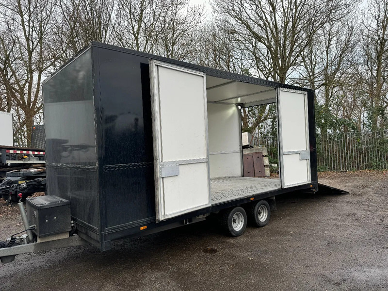 MOETEFINDT REMOTE CONTROL LIFT + WINCH - Biltransportsläp: bild 2 MOETEFINDT REMOTE CONTROL LIFT + WINCH - Biltransportsläp: bild 2