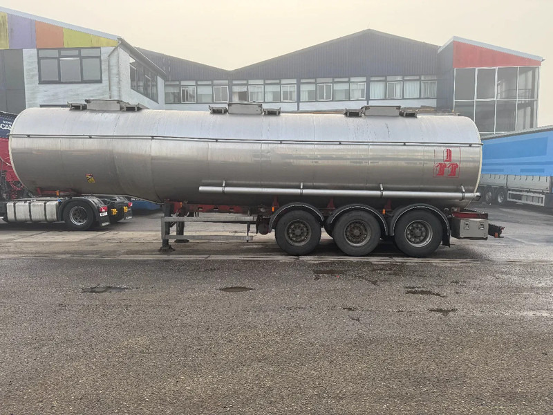 Magyar 3 COMPARTIMENTS 3X BPW AXLE - Tanktrailer: bild 4 Magyar 3 COMPARTIMENTS 3X BPW AXLE - Tanktrailer: bild 4