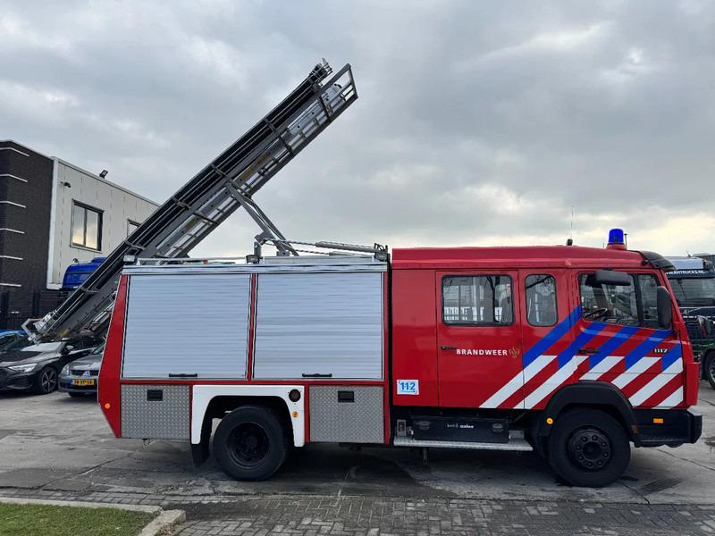 Mercedes-Benz 1117 - FULL EQUIPMENT INCLUDED FIRE TRUCK + LADDERLIFT + TÜV 12-2025 - Släck/ Räddningsvagn: bild 3 Mercedes-Benz 1117 - FULL EQUIPMENT INCLUDED FIRE TRUCK + LADDERLIFT + TÜV 12-2025 - Släck/ Räddningsvagn: bild 3