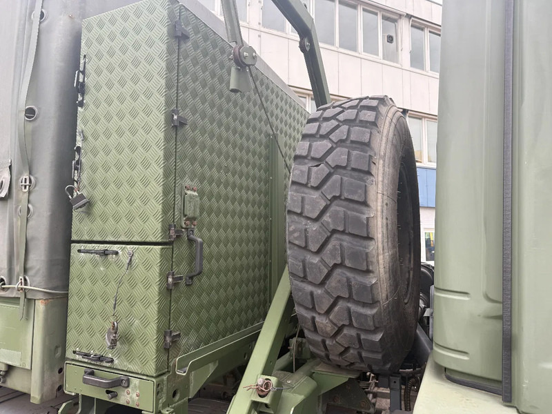 Mercedes-Benz ATEGO 1018 A 4X4 ONLY 63965 KM - Kapellbil: bild 4 Mercedes-Benz ATEGO 1018 A 4X4 ONLY 63965 KM - Kapellbil: bild 4